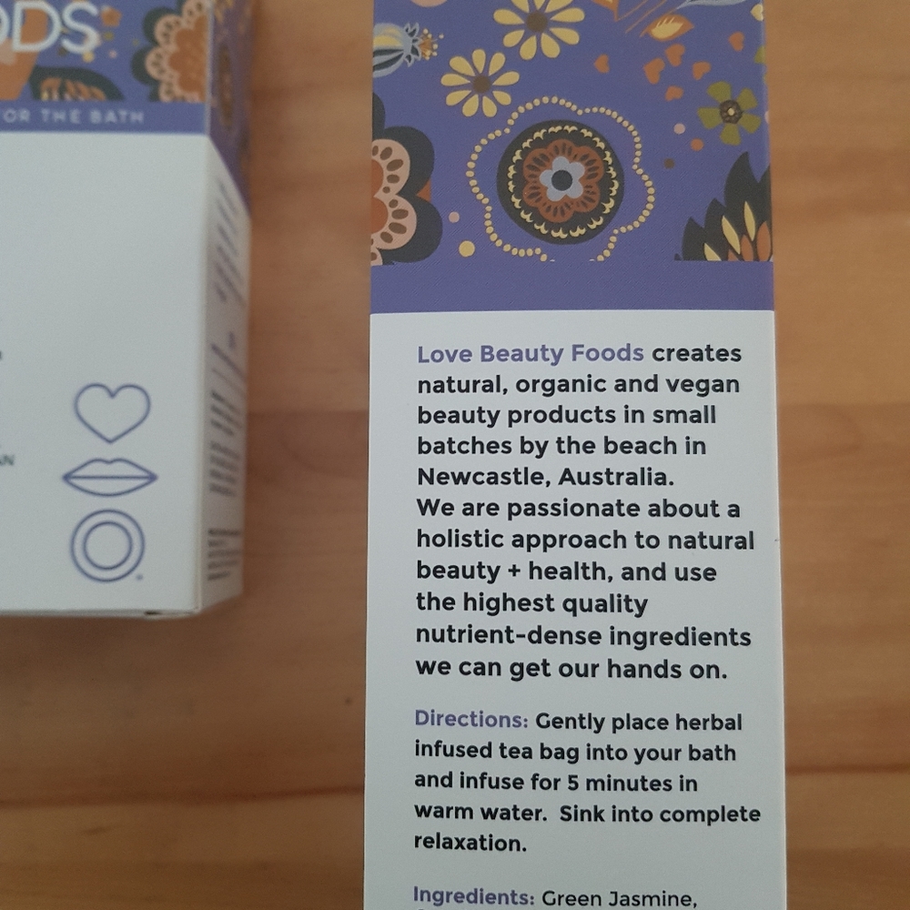 'Bath Tea' Organic Vegan Bath Salts - Picture 2 of 5
